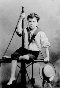 El Nobel de Literatura Bertrand Rusell en una fotografía de su infancia